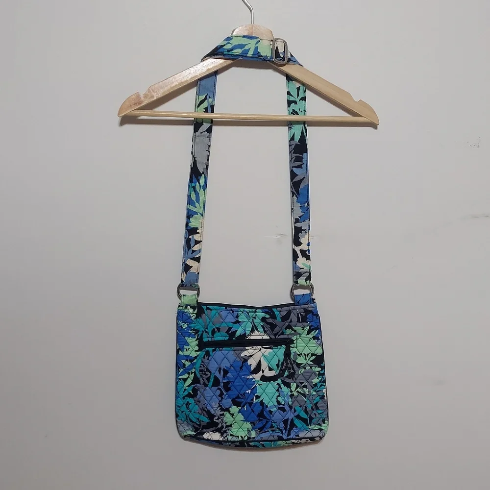 Vera Bradley Tote Bag Camofloral Print Retired Pattern Medium Shoulder Purse